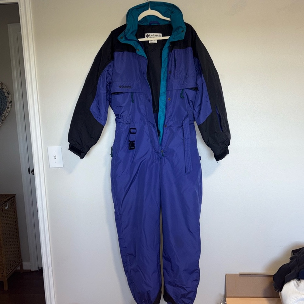 Women’s Columbia one piece 80’s-90’s Vintage ski suit